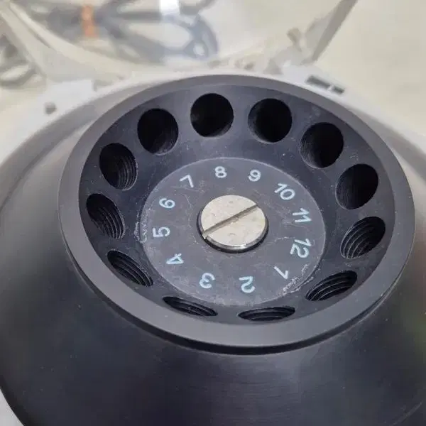 HANIL Micro-12 한일 원심분리기  Max 13,000 rpm