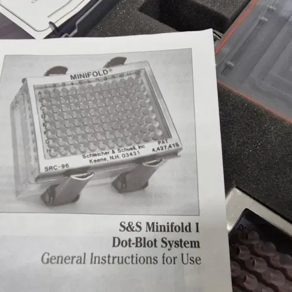 Schleicher & Schuell Minifold-1 DOT-BLOT