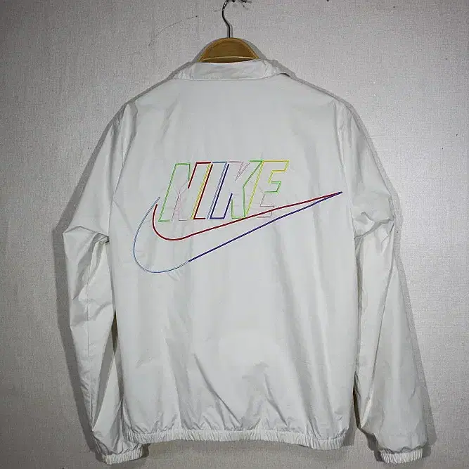 NIKE nsw클럽우븐S(우리95)