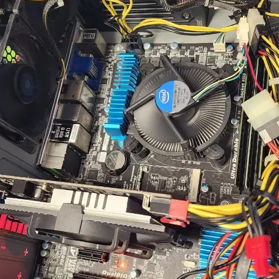 컴퓨터pc 본체 조립