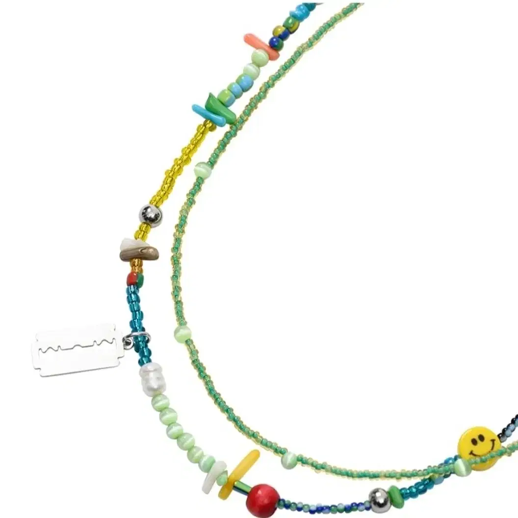 Smile Coral Beads Necklace [SILVER]