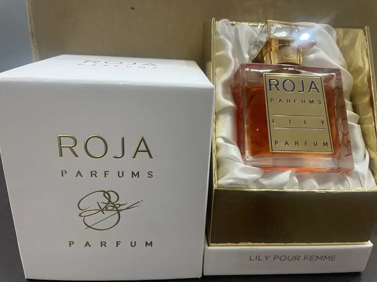 로자 릴리 퍼퓸 ROJA 50ml