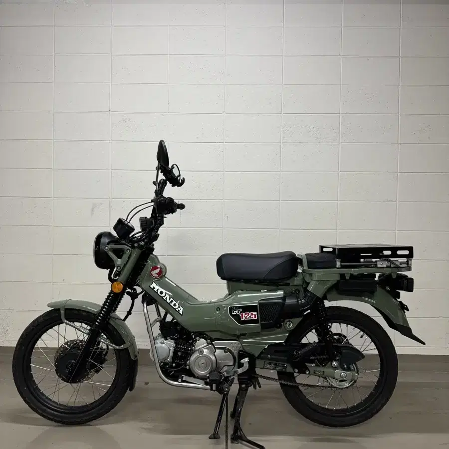 혼다 헌터커브 CT 125 그린 945km 신차급