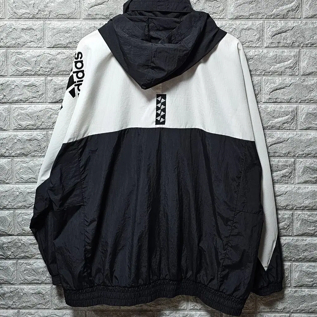 아디다스 바람막이 3XL