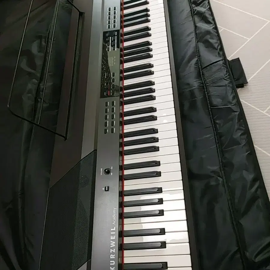 커즈와일KURZWEIL KA-90 88건반