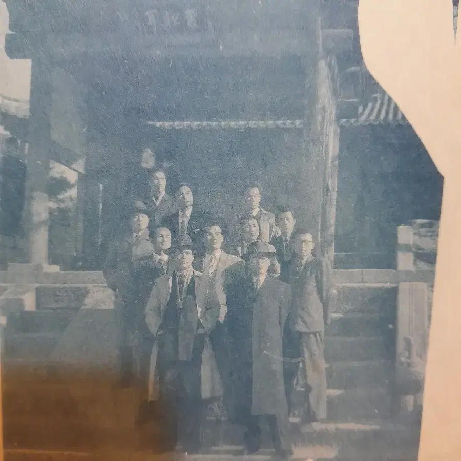 1957년 동국대학교 졸업엘범