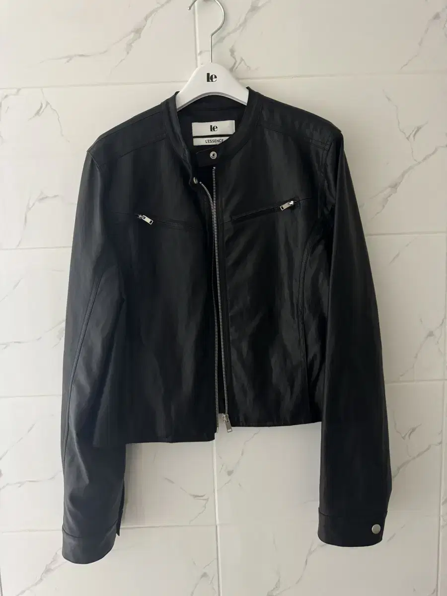 Le 자켓 (르 자켓)faux leather biker jacket