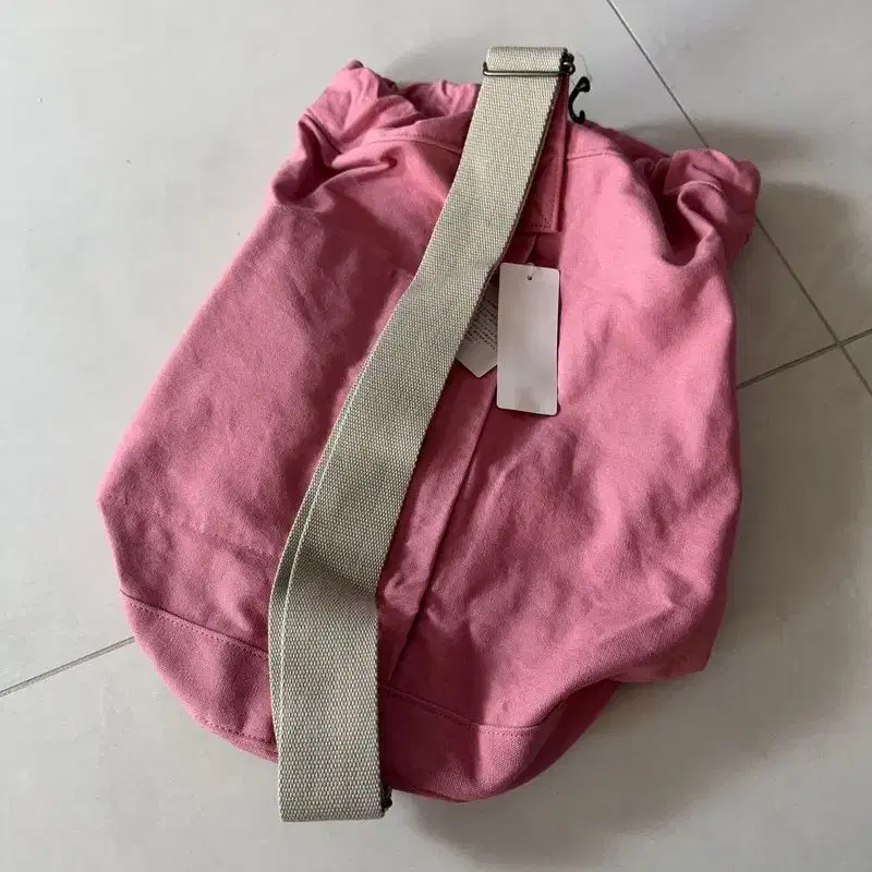 UNIQLO 유니클로 DROW STRING BAG 드로우 스트링 백