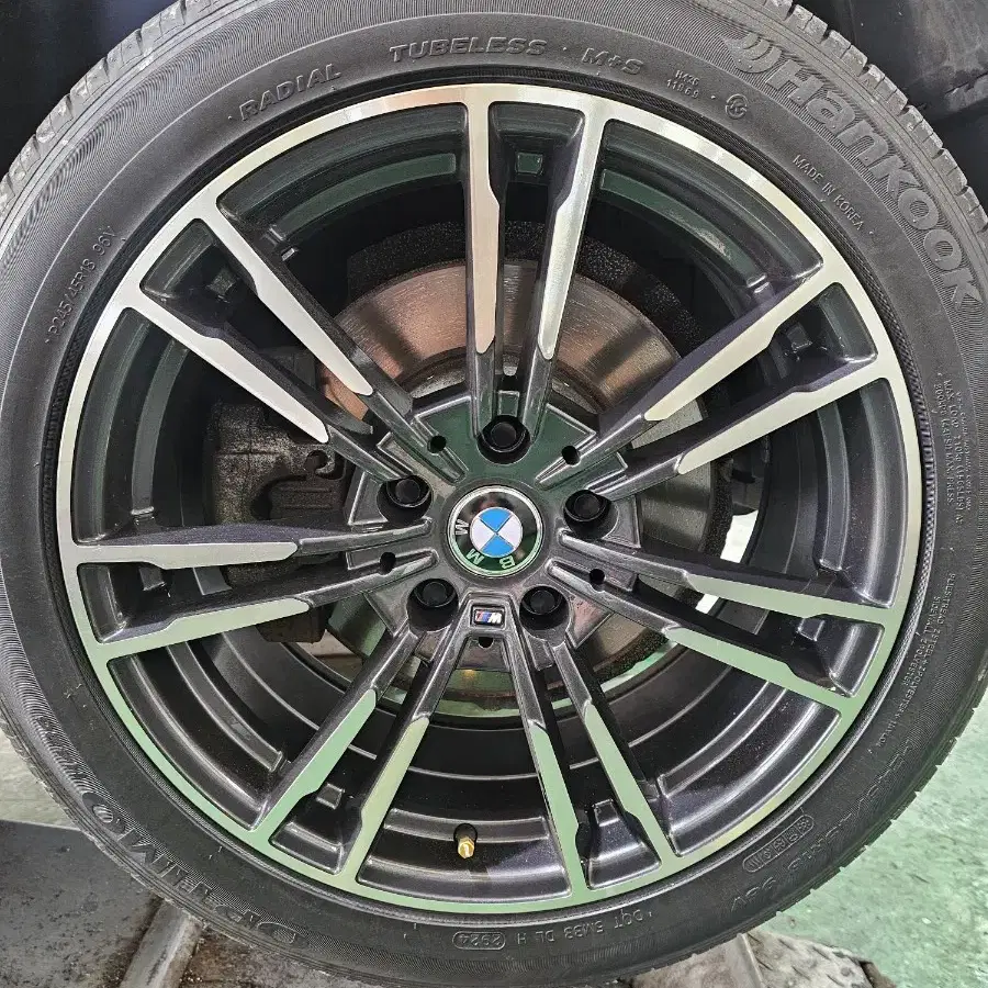 bmw 520d f10 5시리즈 휠타이어