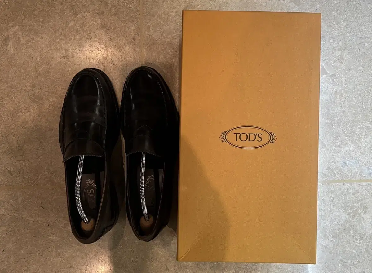 Tods 토즈 로퍼 판매