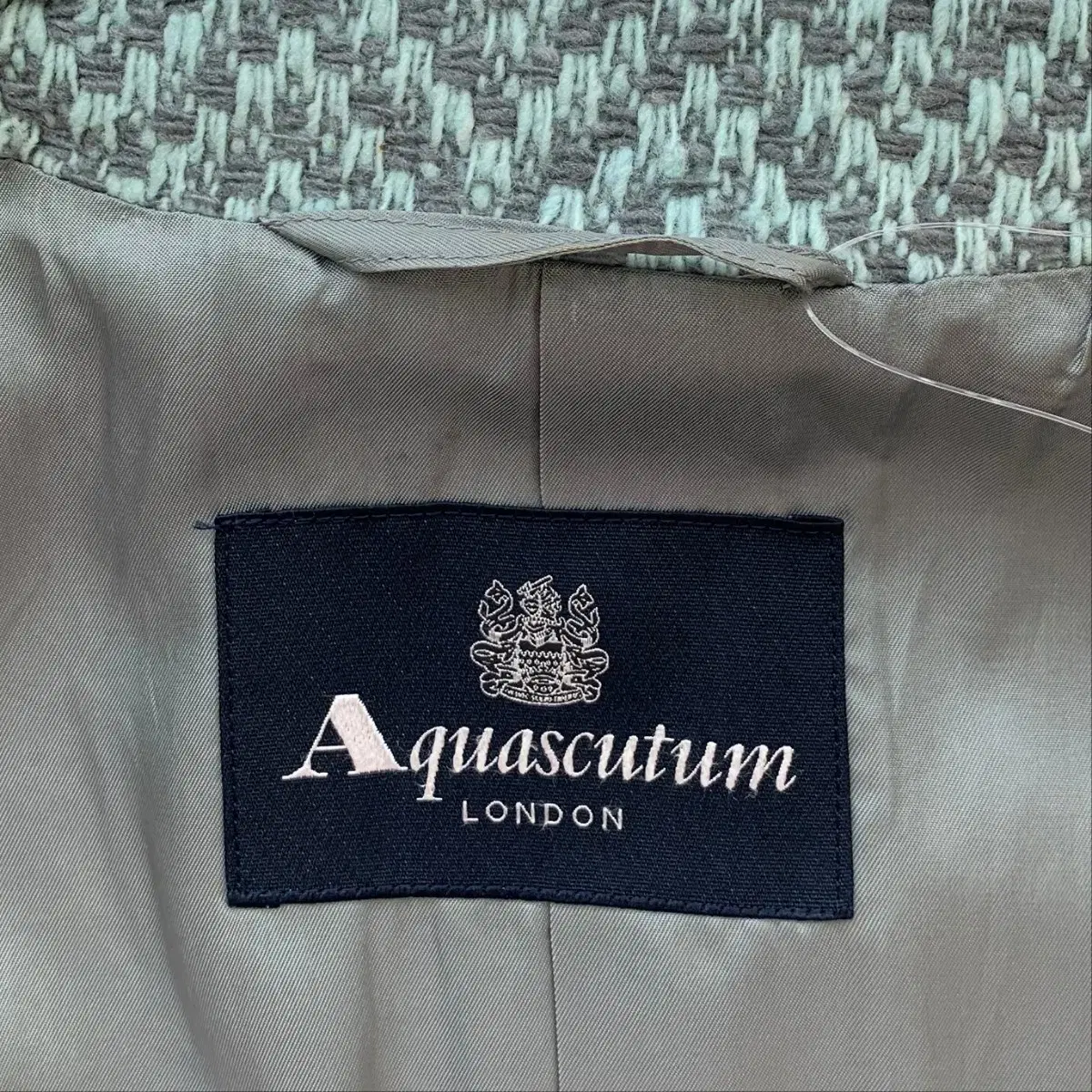 아쿠아스큐텀 Aquascutum LONDON 헤링본 트위드 울코트