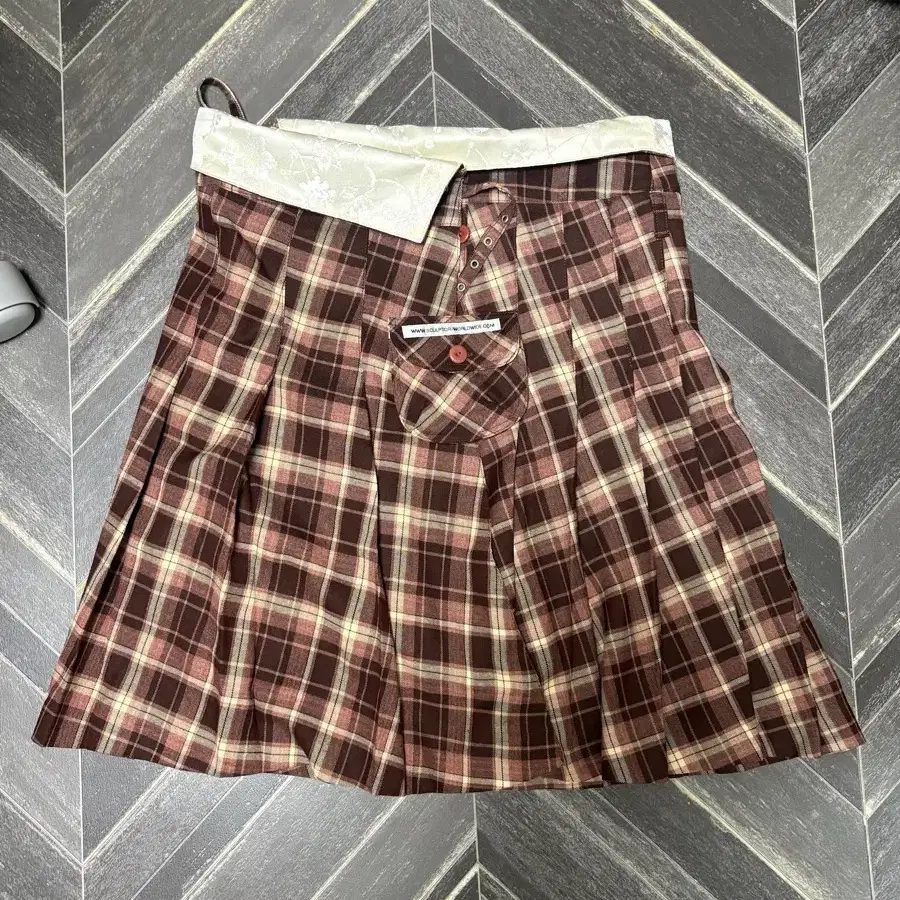 Folded Waist Plaid Skirt Red Check S