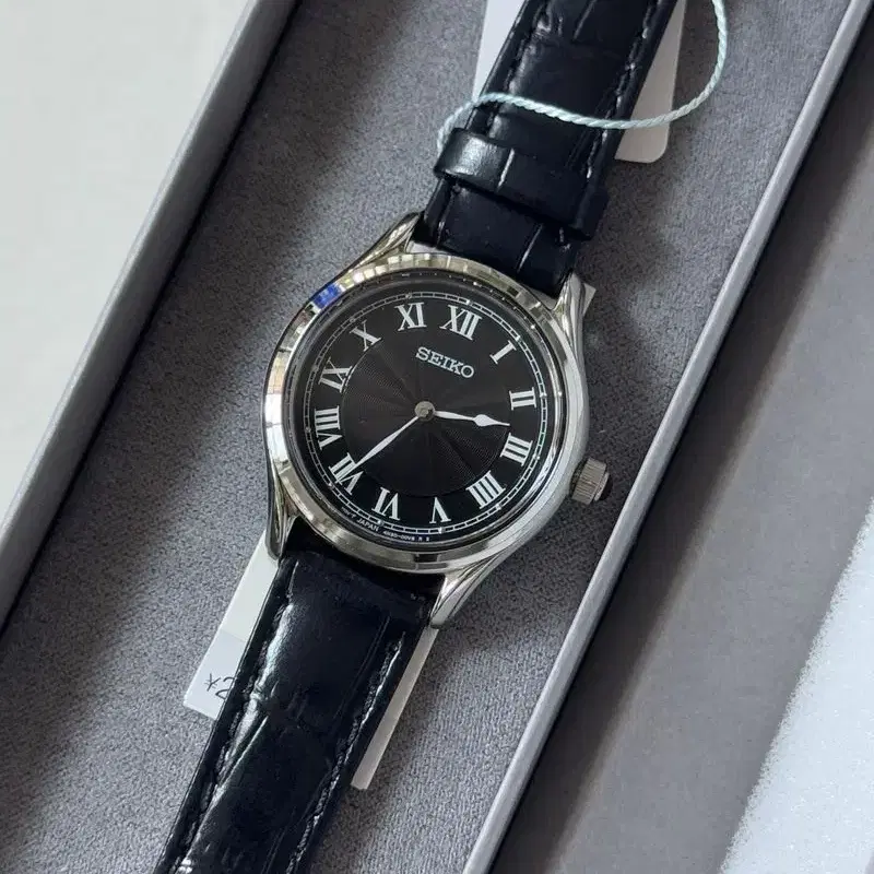 SEIKO 세이코 콜라보레이션 라운드 시계