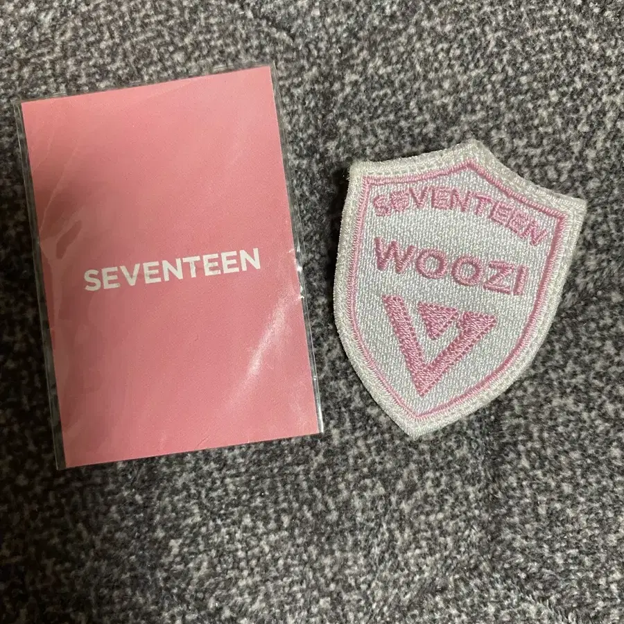 세븐틴 우지 지훈 샤다콘 공식 와펜 뱃지