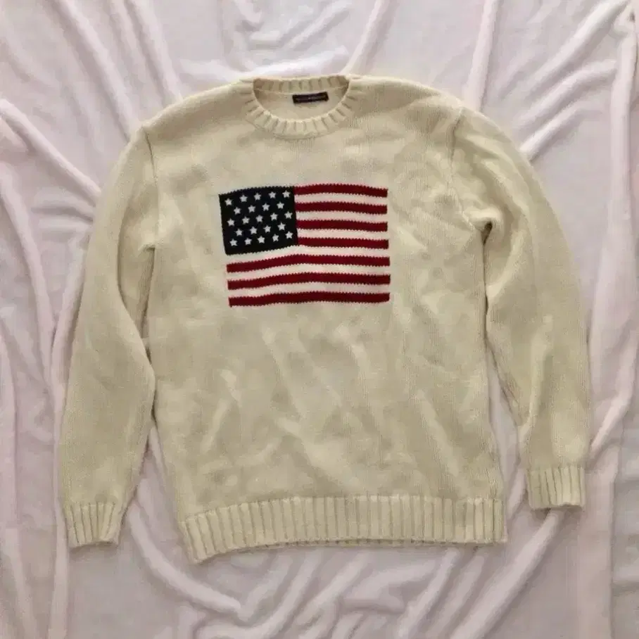 브랜디멜빌 Brandy Melville 성조기 니트 아이보리