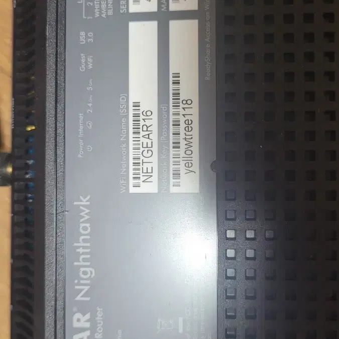 넷기어 공유기 Netgear R6700 AC1750 팝니다.