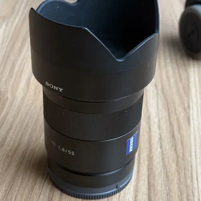 소니 ZEISS Sonnar Tx FE 55mm F1.8 ZA 팔아요