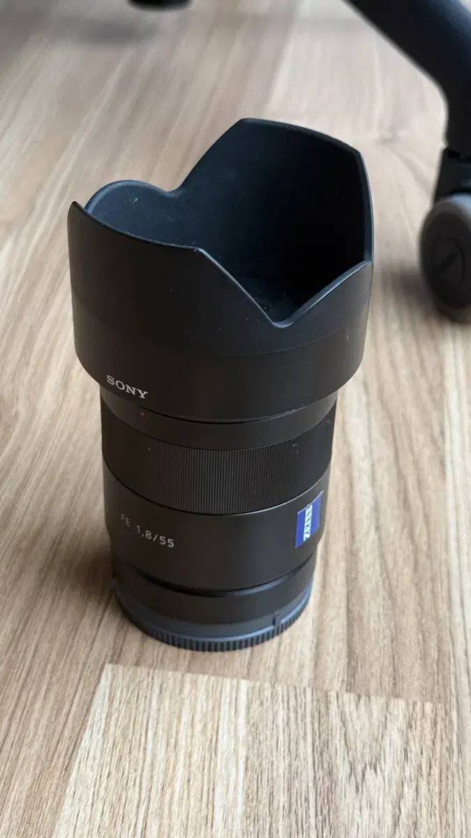 소니 ZEISS Sonnar Tx FE 55mm F1.8 ZA 팔아요