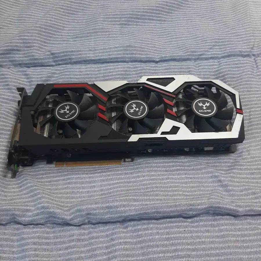 gtx1080 IGAME 3펜