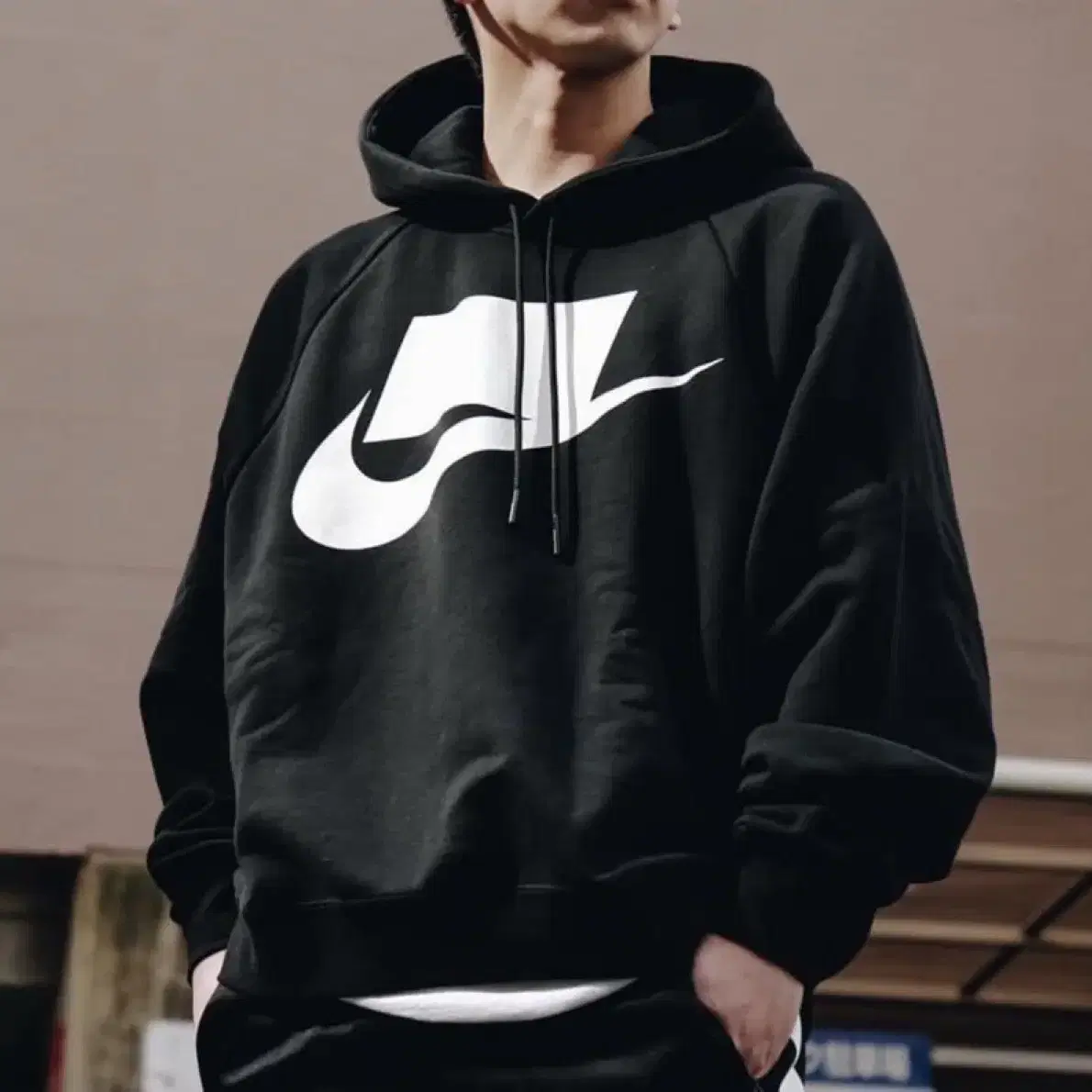 [ L ] Nike 나이키 Nsw 박스로고 퓨츄라 오버핏 후드티