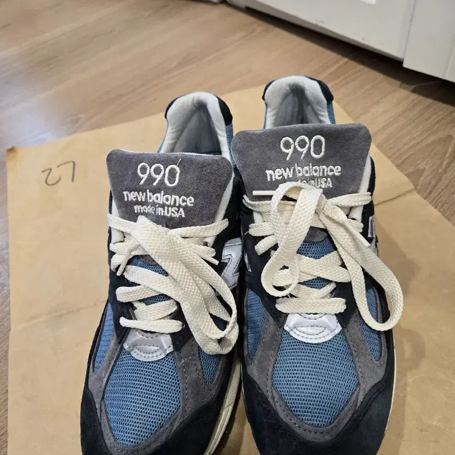 뉴발란스 990v2 MIU 네이비 캐슬락