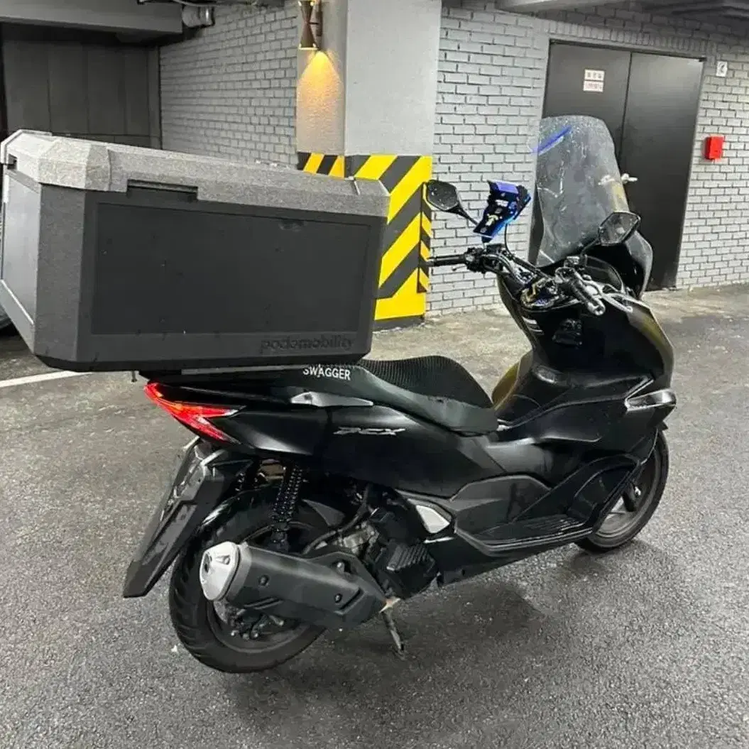 HONDA/PCX 22년식 Abs 배달셋팅완료