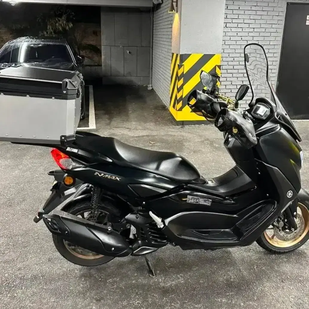 YAMAHA/NMAX 21년식 알루미늄 탑박스셋팅