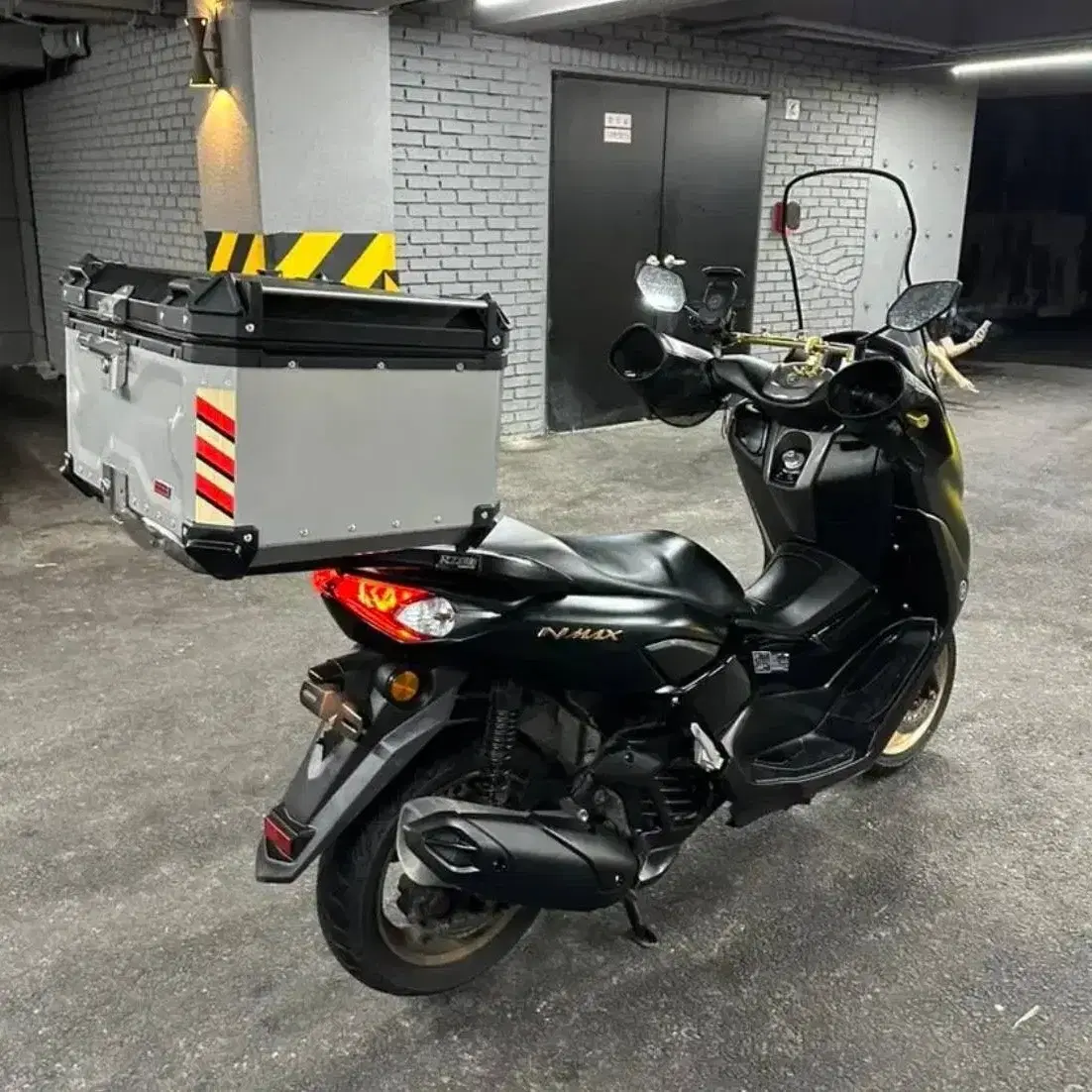 YAMAHA/NMAX 21년식 알루미늄 탑박스셋팅