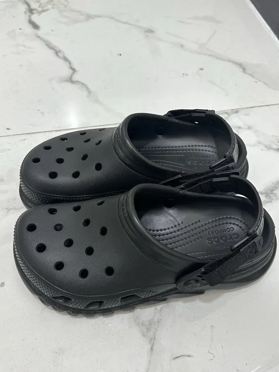 Crocs Duet Max 2 Clog 240