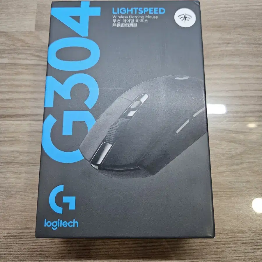 로지텍 LIGHTSPEED 무선 게이밍 마우스 G304