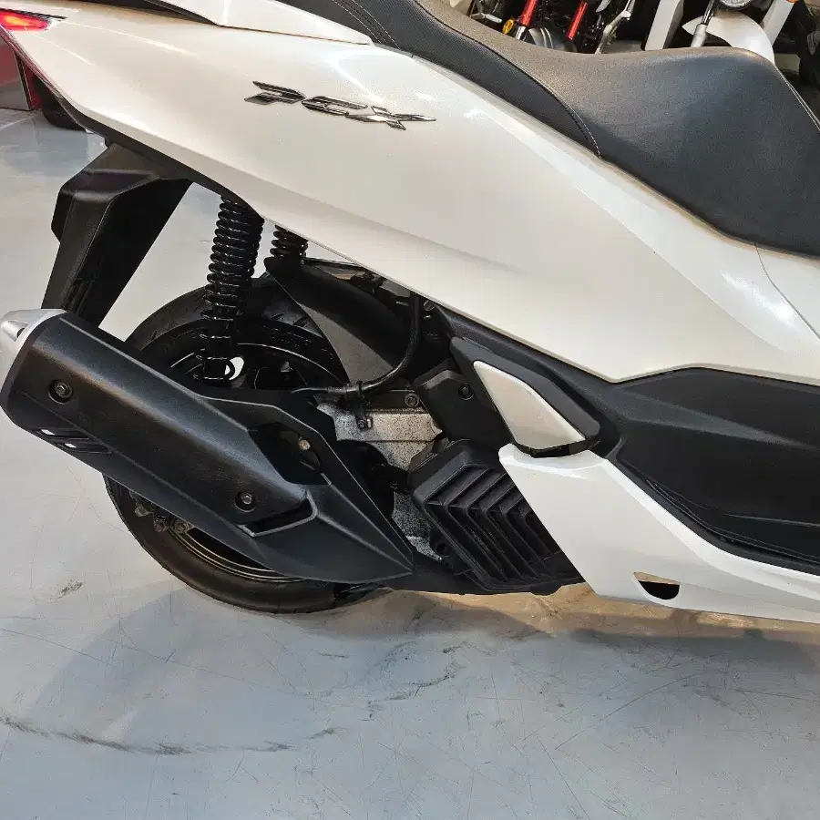 혼다 PCX125ABS 21년식 판매합니다