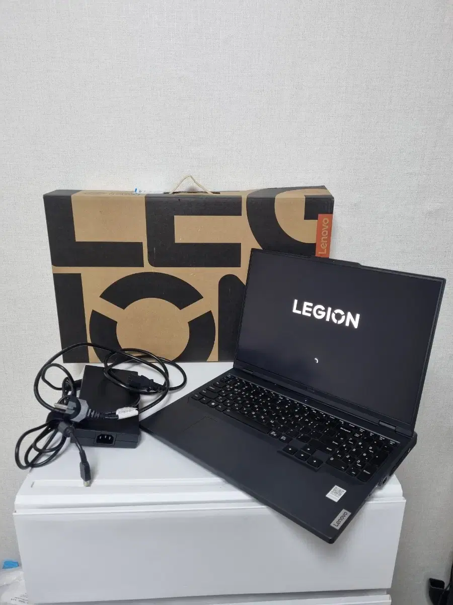 Legion Pro 5 16IRX9 레노버 노트북