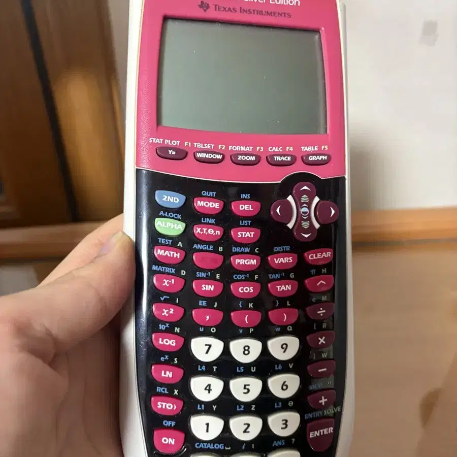 텍사스 인스트루먼트 Ti-84 Plus Silver Edition 계산기