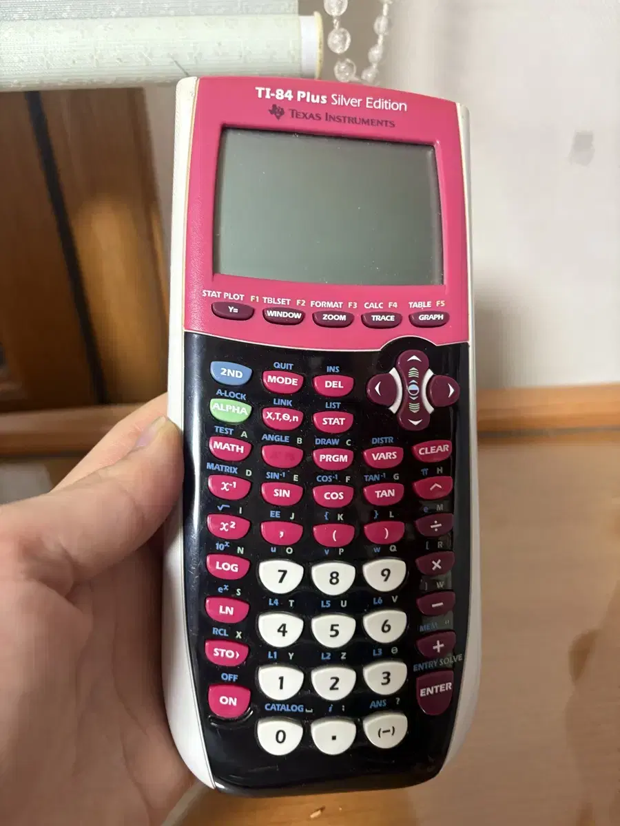 텍사스 인스트루먼트 Ti-84 Plus Silver Edition 계산기