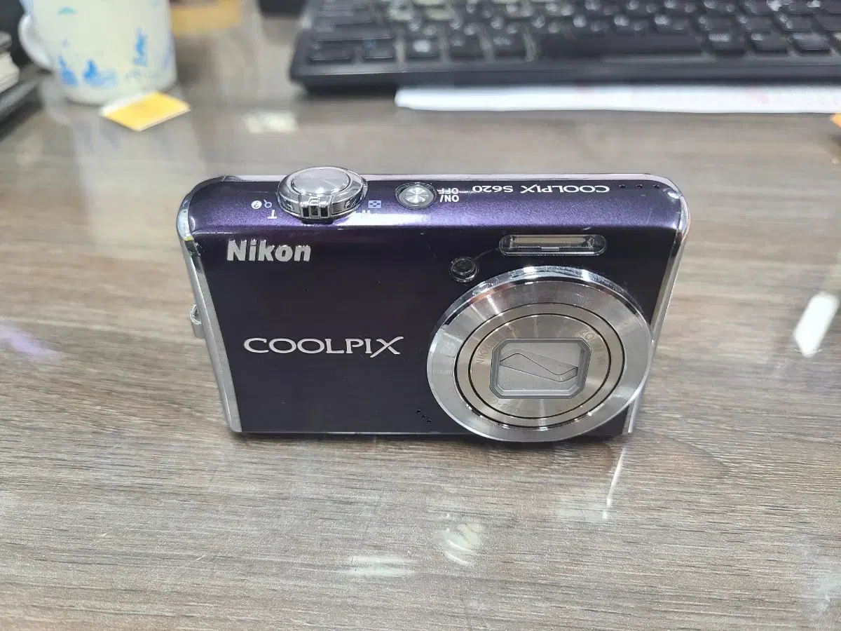 니콘 쿨픽스 coolpix s620 디카 판매합니다.