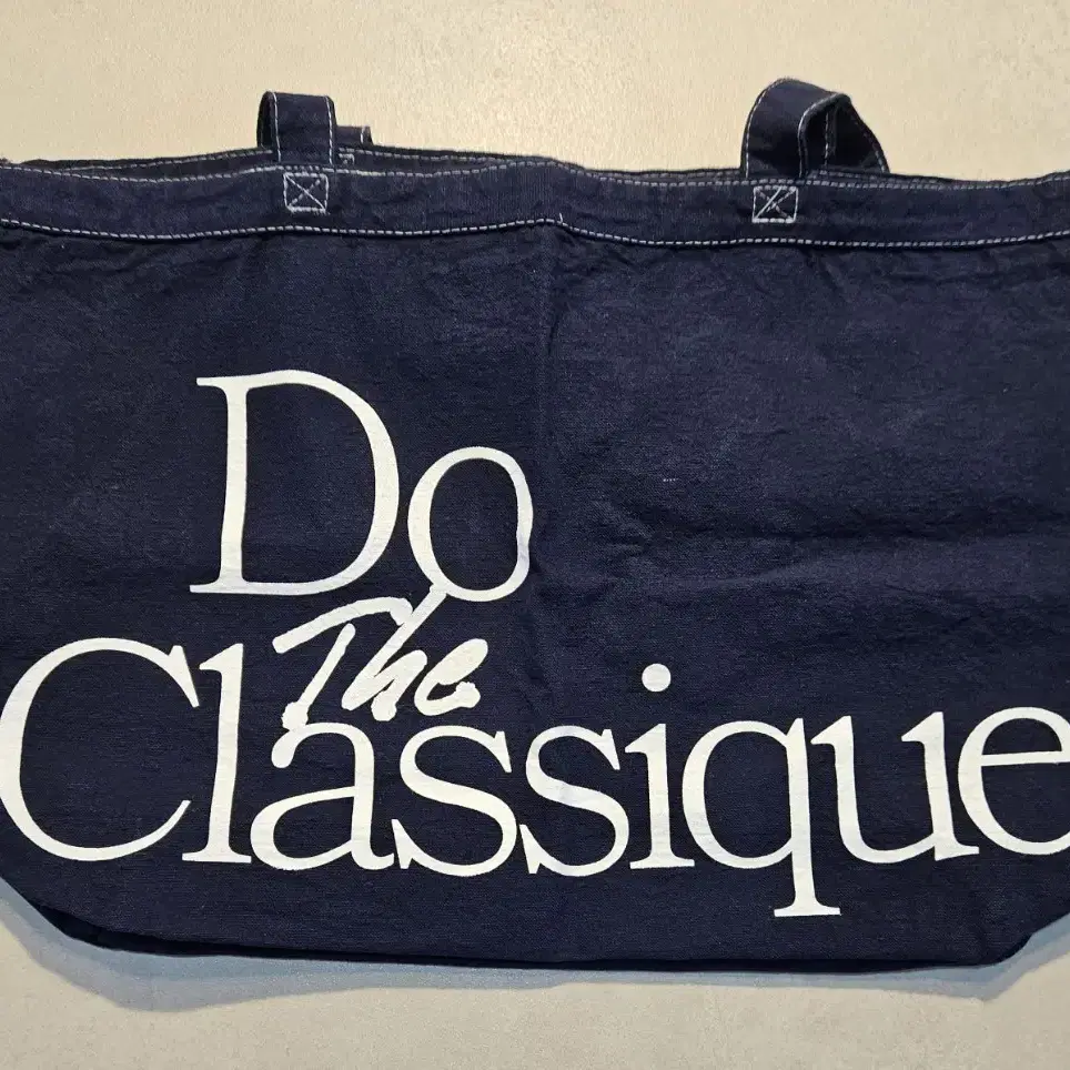 a.presse Do The Classique 토트백