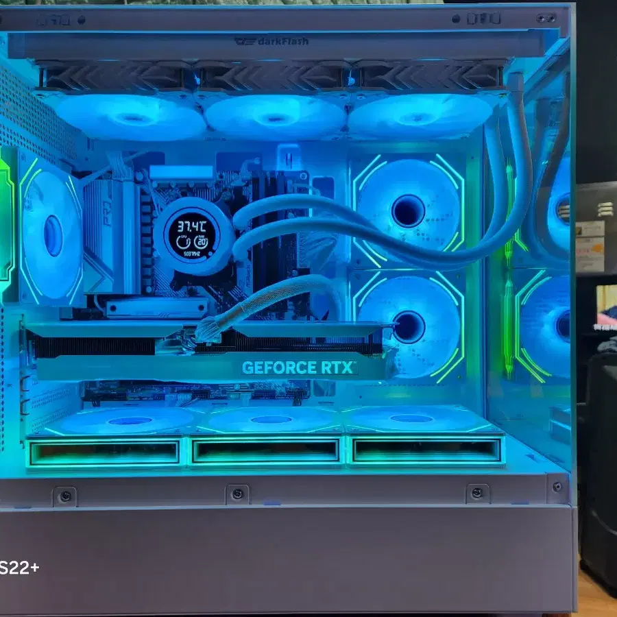 ( 9800X3D RTX4070TI SUPER ) 게이밍 컴퓨터