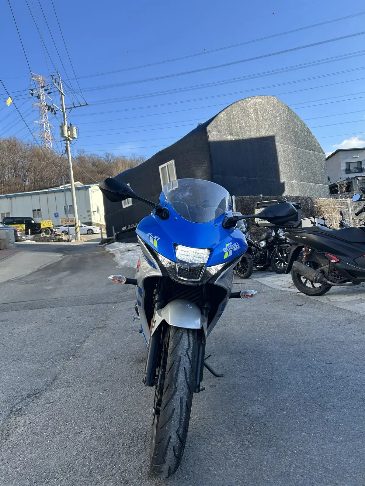 스즈키 gsxr125 스페셜 카울 21년식 1만키로 저렴하게 판매합니다