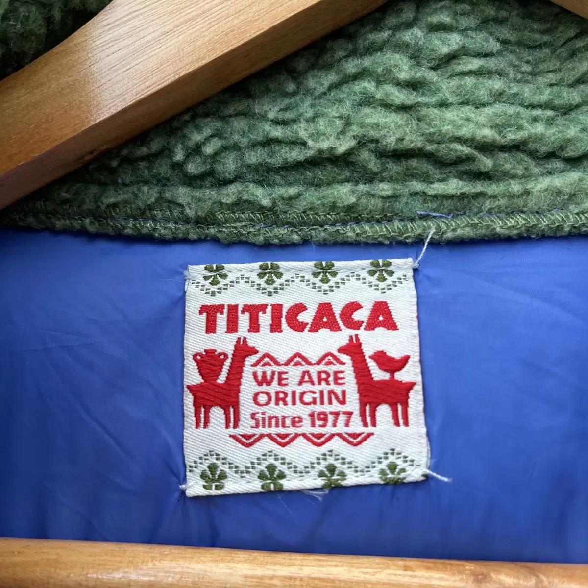 TITICACA 티티카카 플리스 조끼