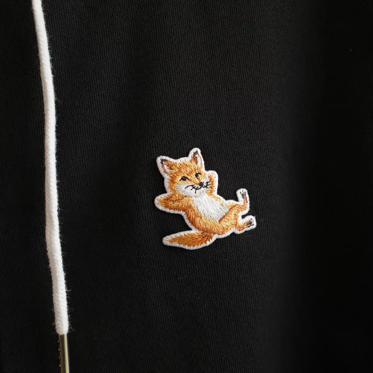 MAISON KITSUNE 메종 키츠네 폭스패치 집업 후디