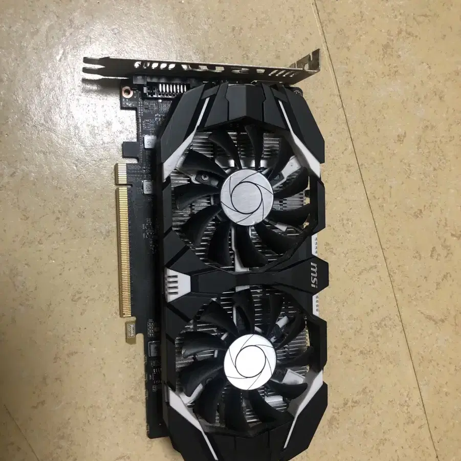 Msi 1050ti 그래픽카드