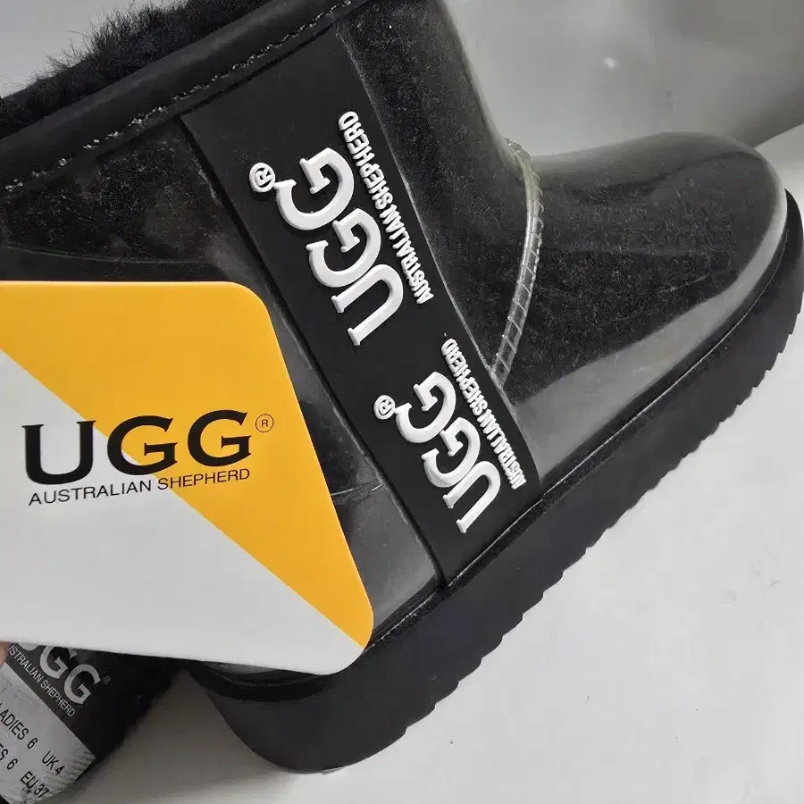 UGG 클리어 어그부츠 37 (240)미사용