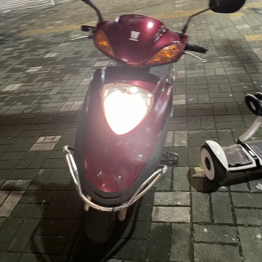 부산 16년 로시125cc 팔아요