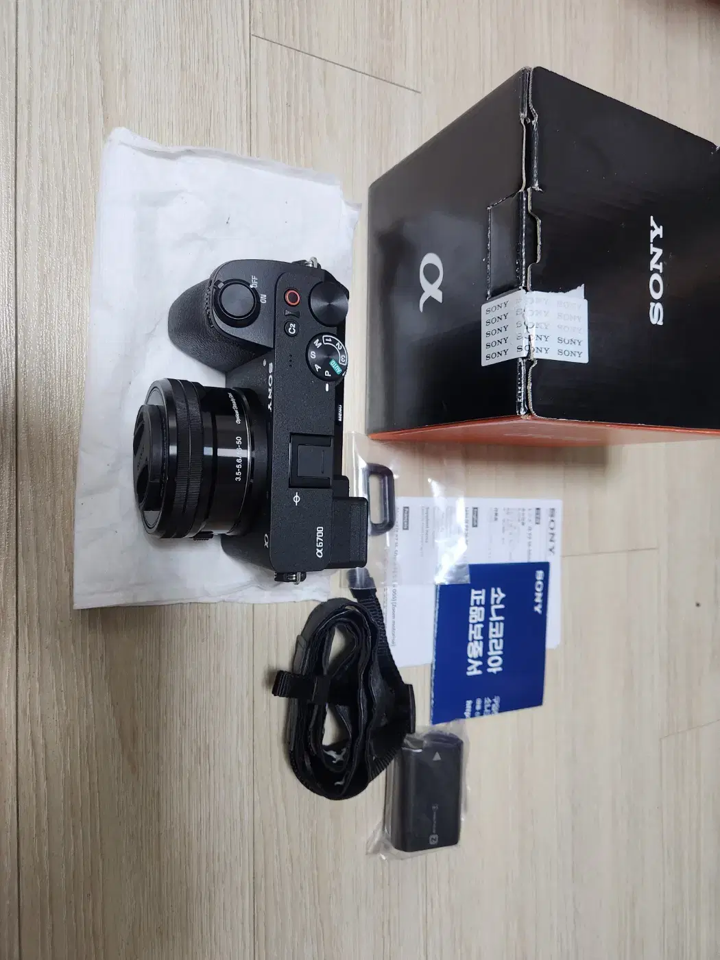 소니 a6700(16-50)kit 판매합니다.