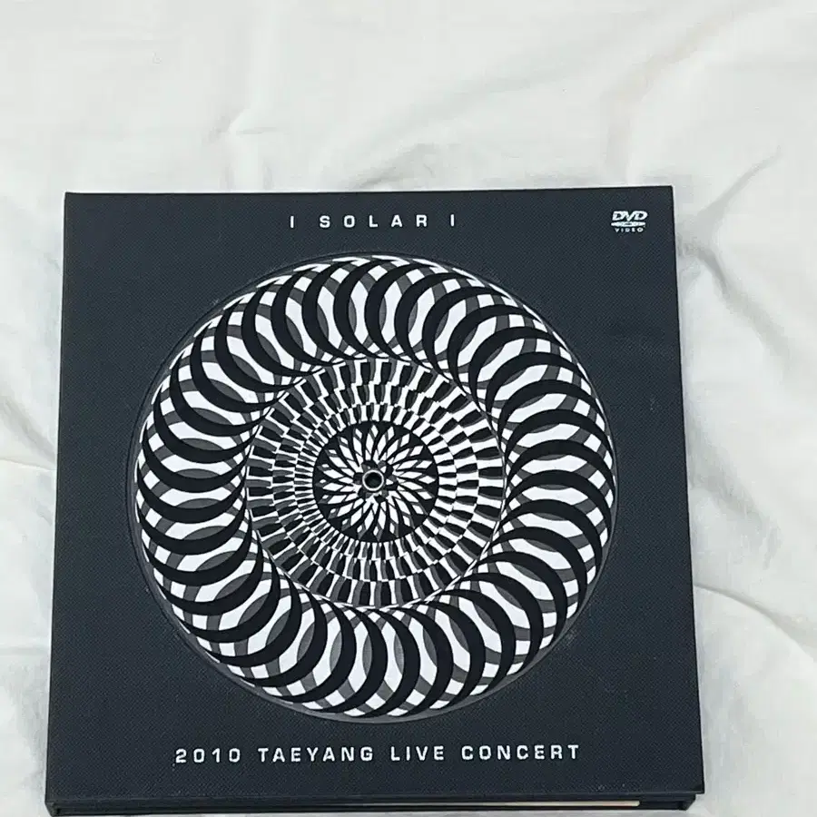 2010 태양 라이브 콘서트 dvd & 포토북