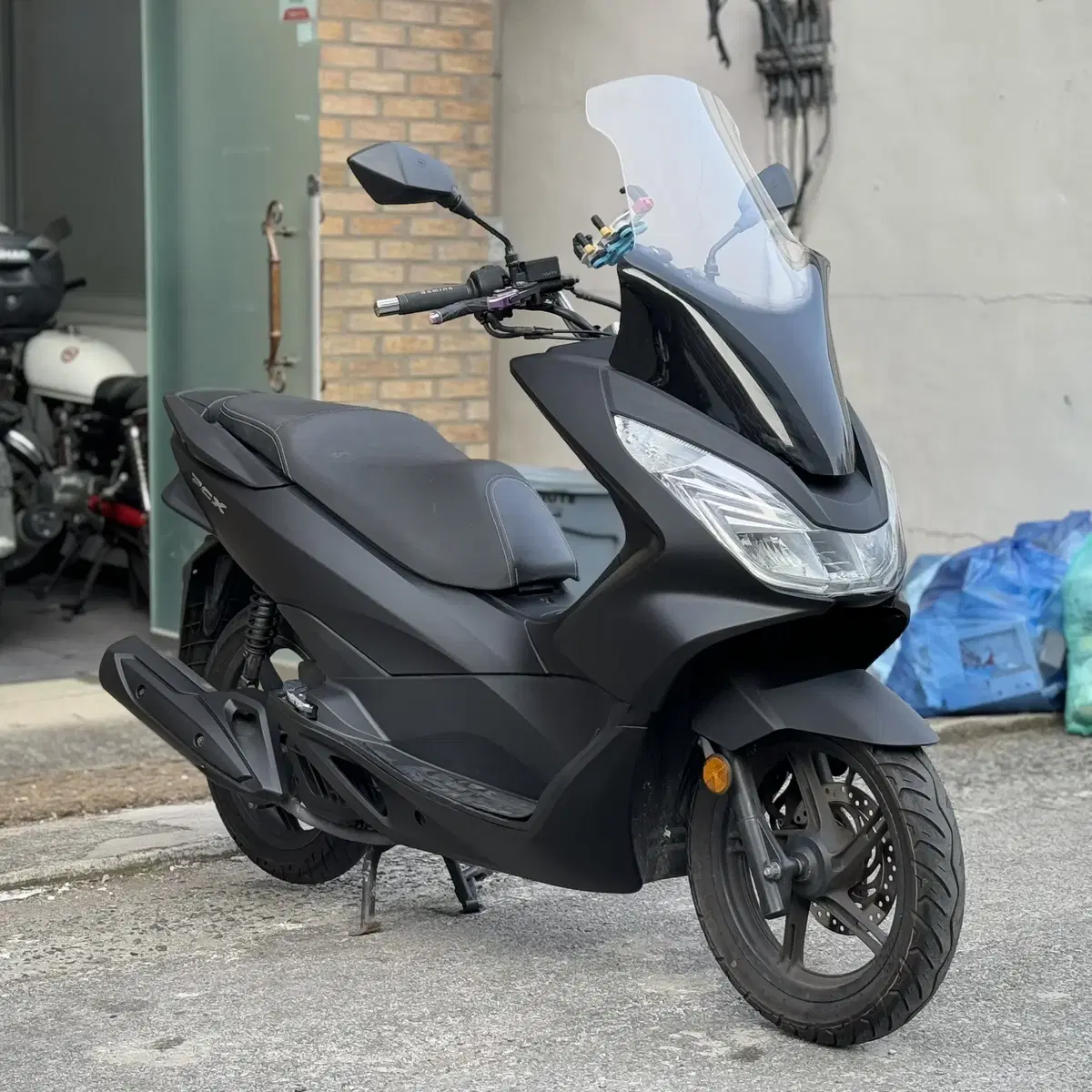 광주 혼다 PCX125 18년식