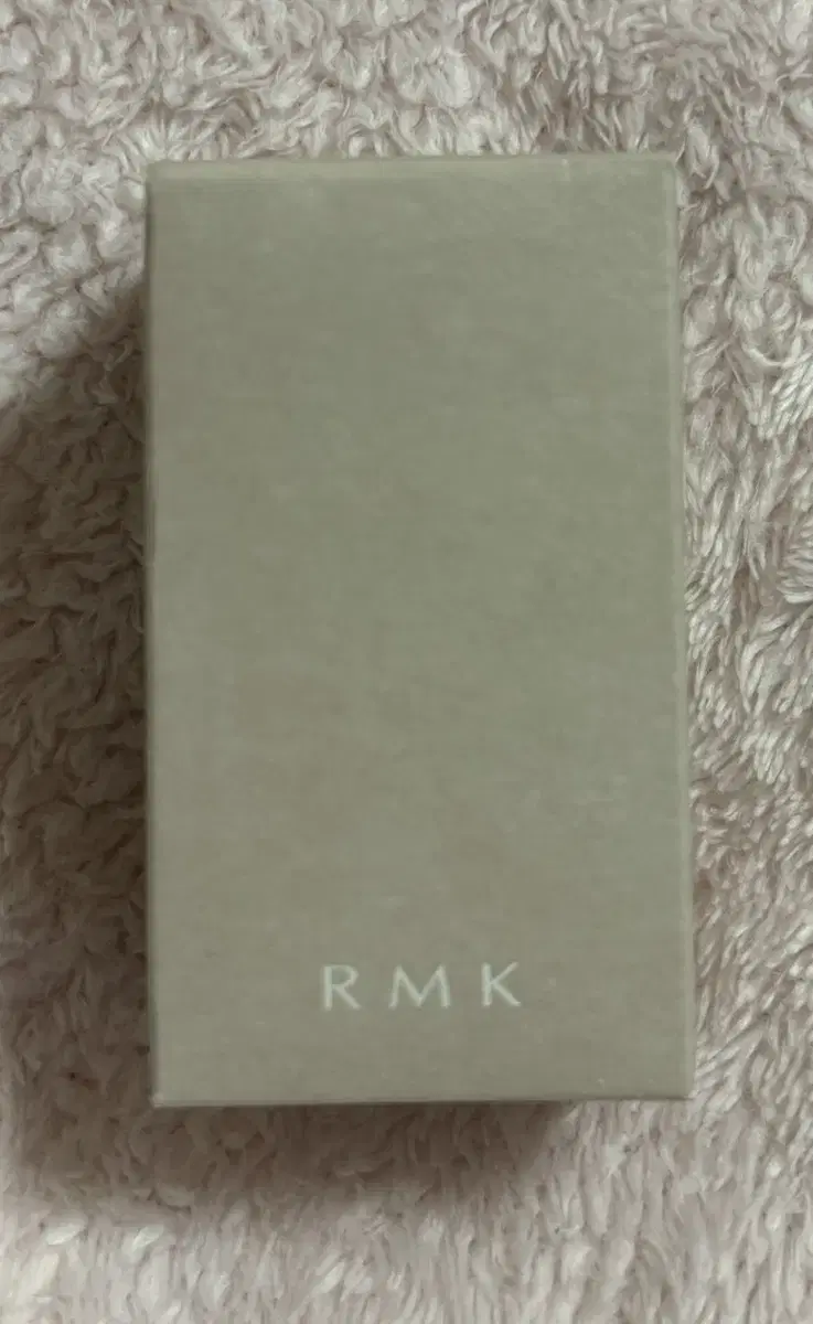 RMK 에그 메이크업 베이스 미개봉