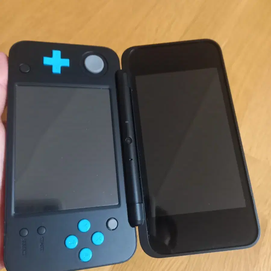 닌텐도 2DS XL 판매