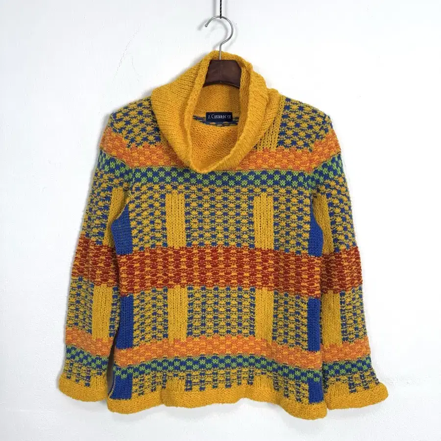 Vintage Geometric High neck Knit