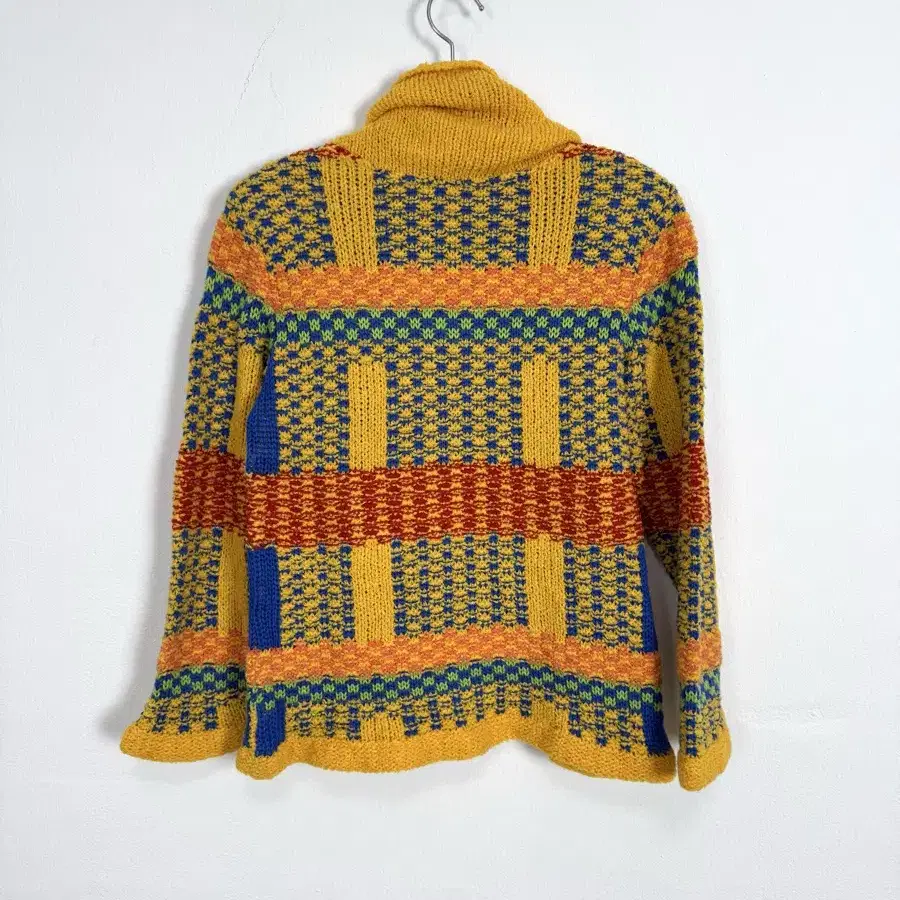 Vintage Geometric High neck Knit